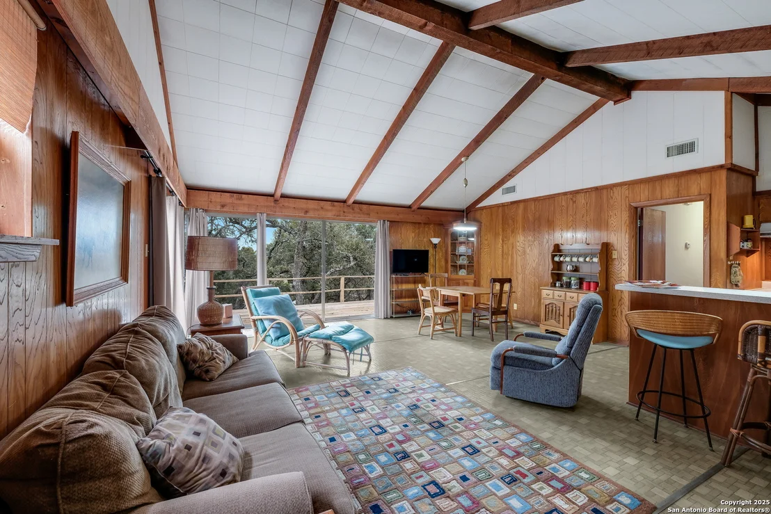 Photo of 1327 SPRINGWATER