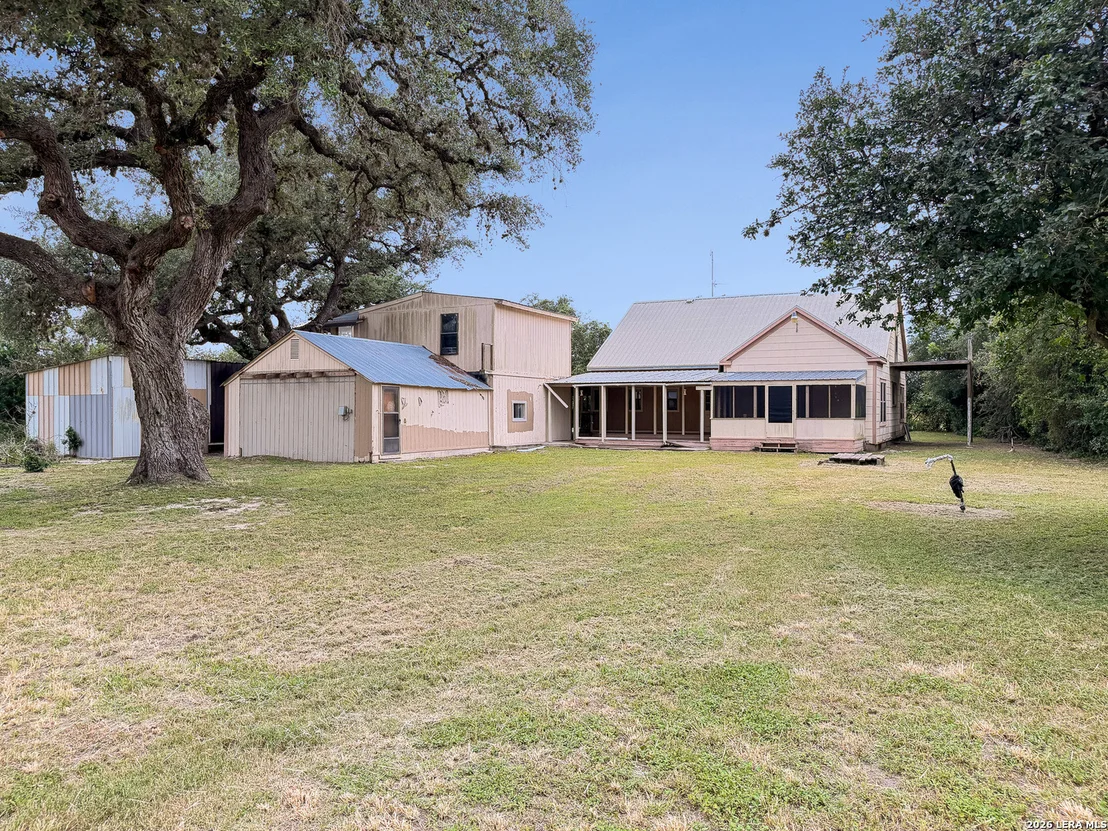 Photo of 2722 ELLIS RD