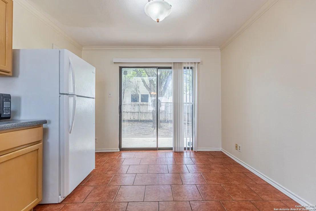 Photo of 5023 RIVER KENTON