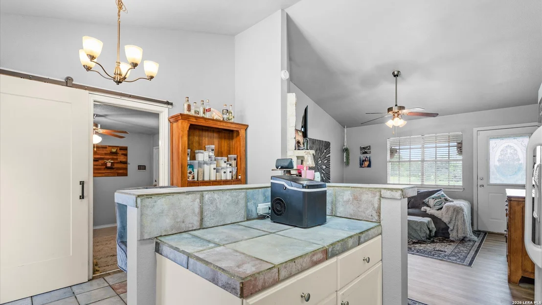 Photo of 128 RIVERVIEW RD