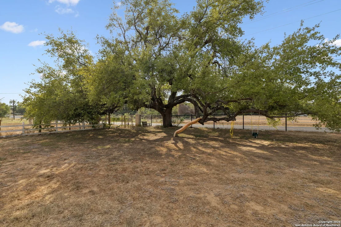 Photo of 7708 Knowlton Rd