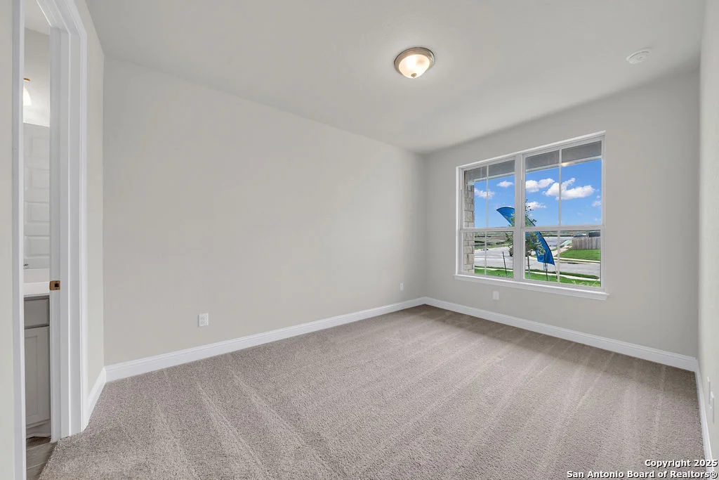 Photo of 5215 Park Overlook
