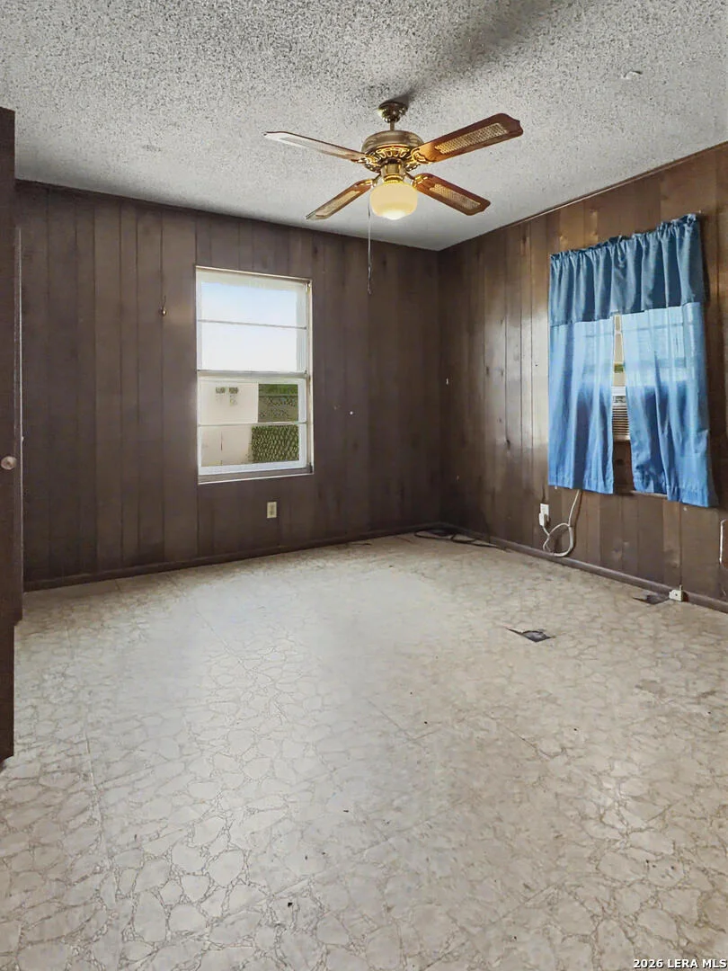Photo of 517 E Daniel
