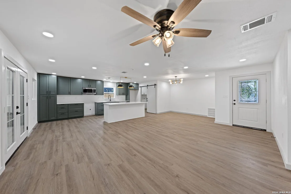 Photo of 129 Willow Way
