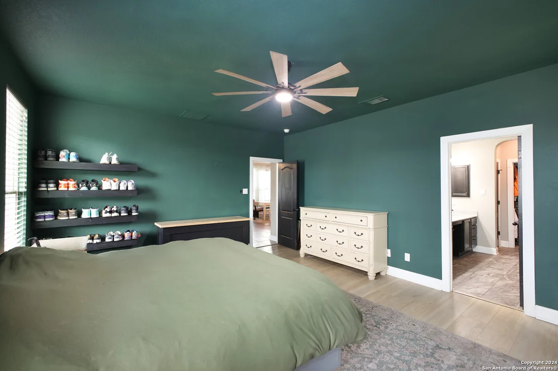 Photo of 20219 HILLBROOK PARK