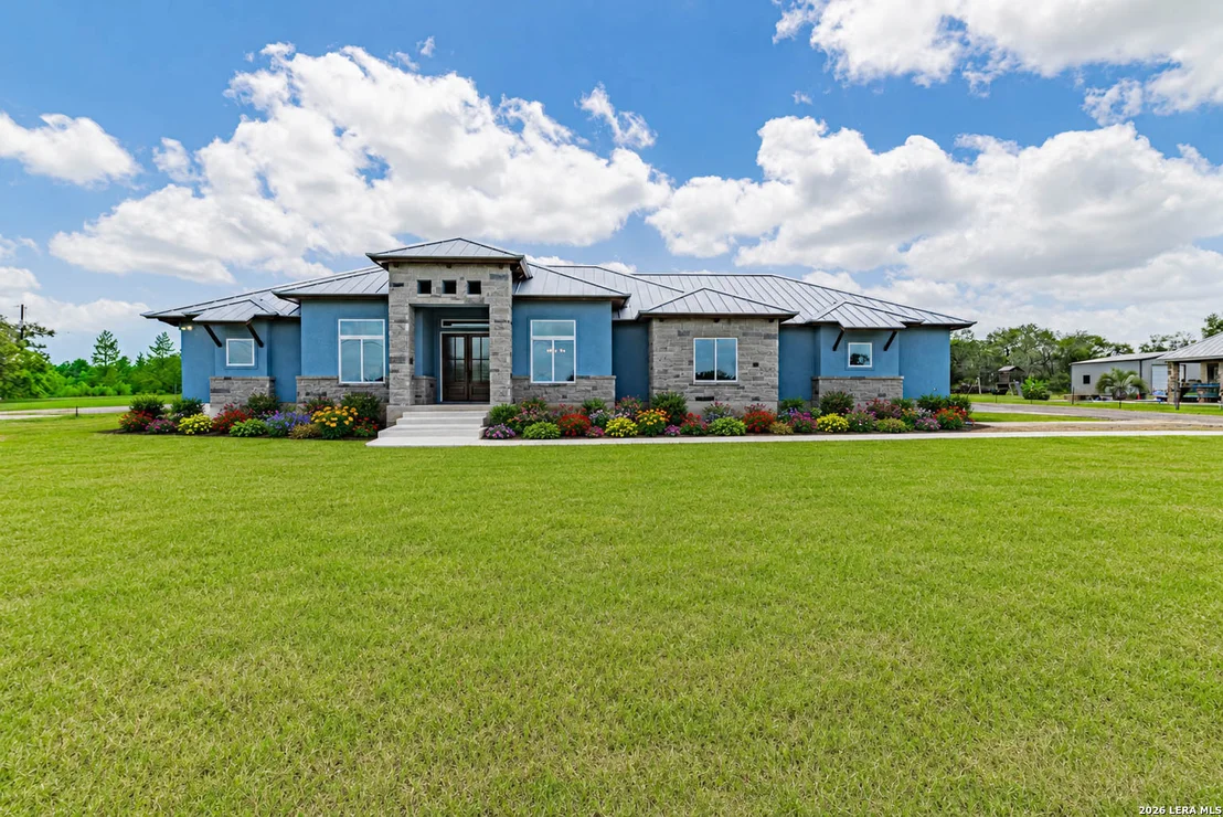 Photo of 731 County Road 356