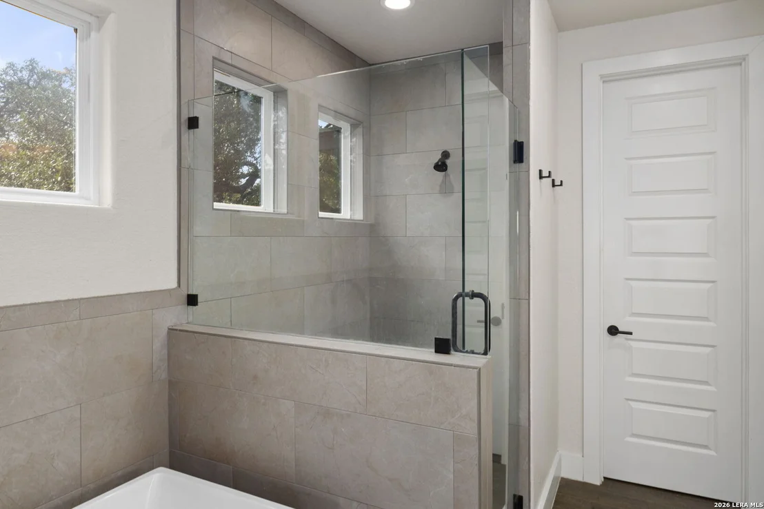 Photo of 1422 Ledgebrook