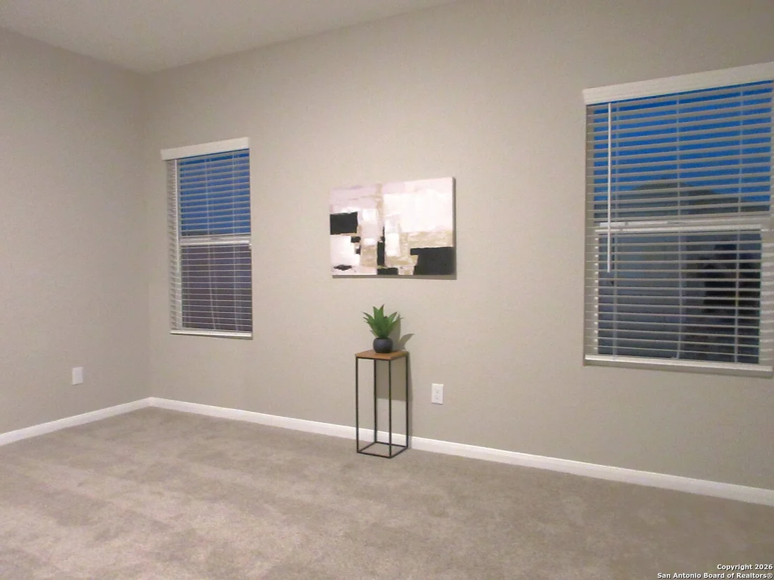 Photo of 6058 Cerulean