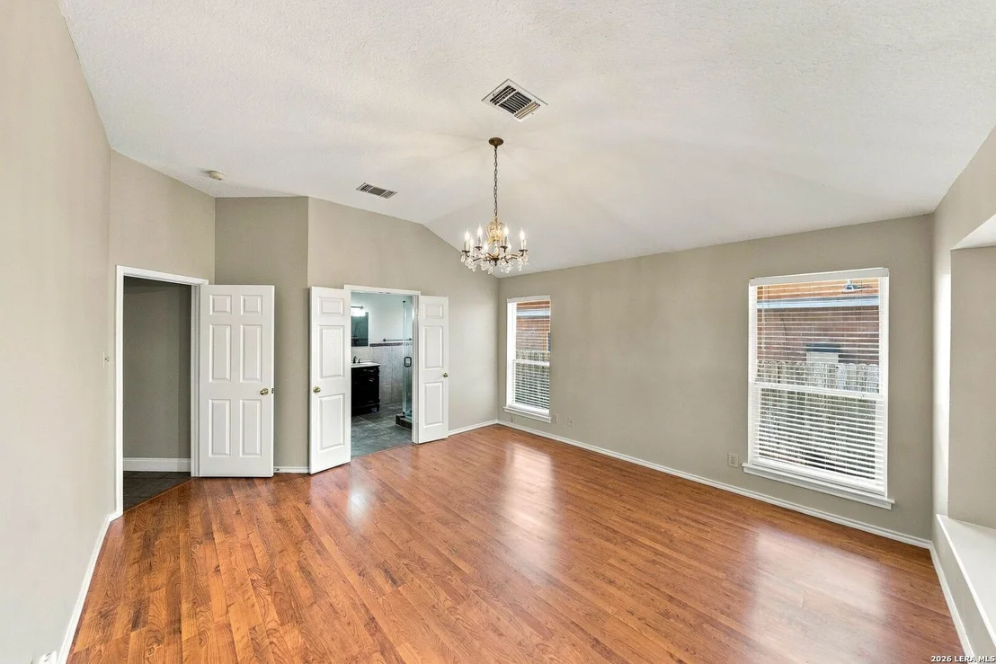 Photo of 4011 LEGEND RANCH DR