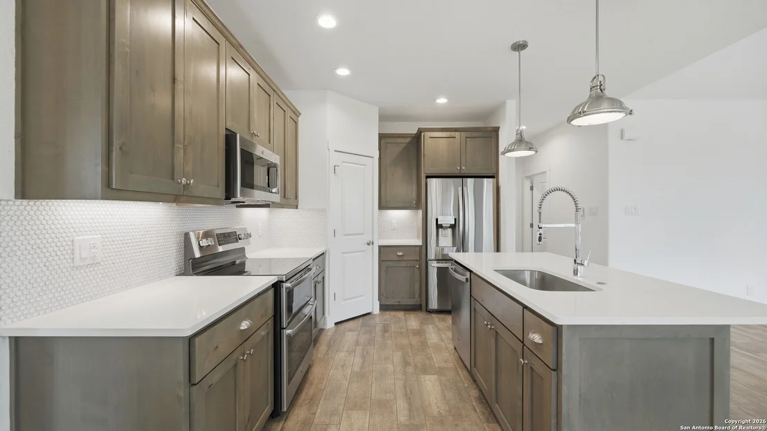 Photo of 1039 Primrose Path