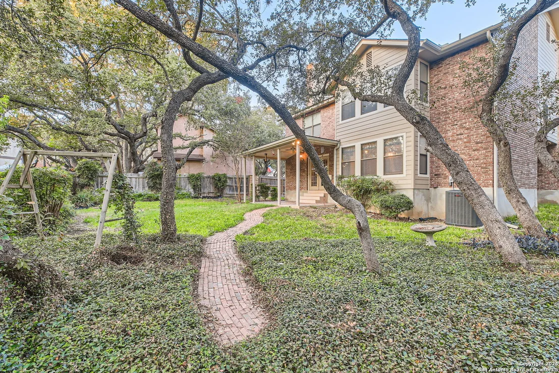 Photo of 7111 MALVERN DR