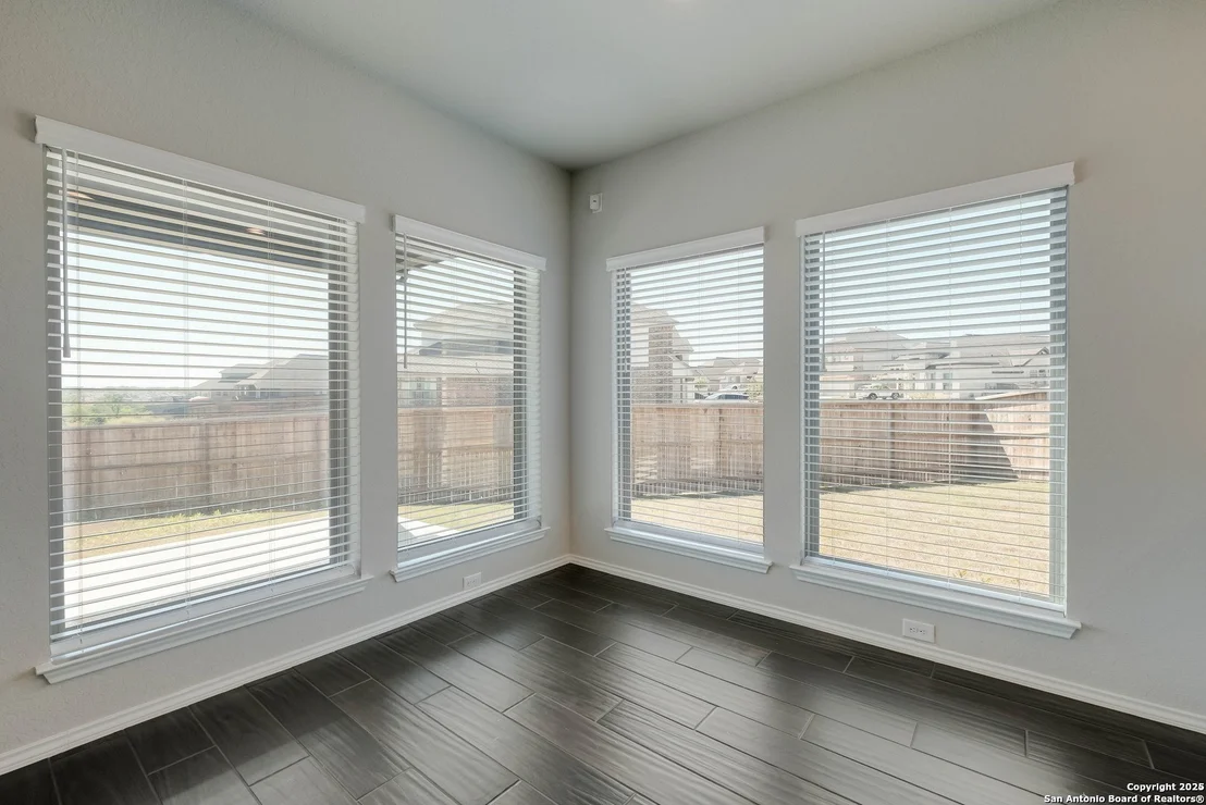Photo of 14462 Camperdown