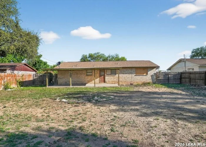 Photo of 2203 COLONY DR