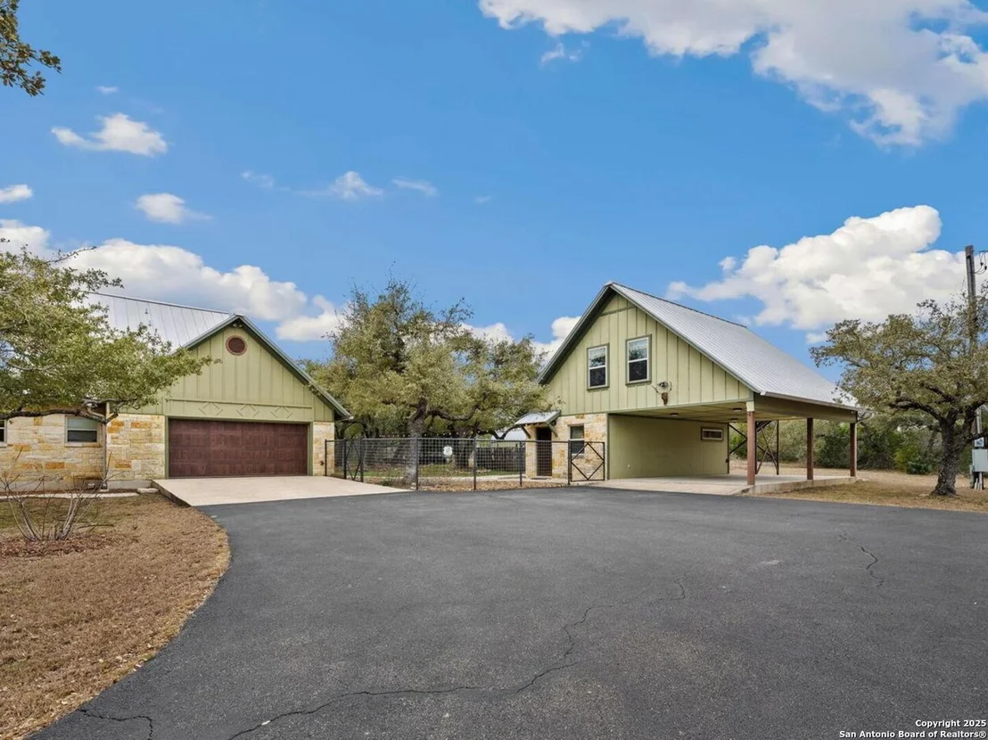 Photo of 219 Vista View