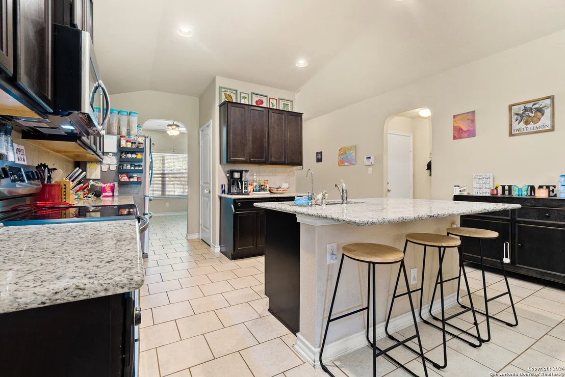 Photo of 7406 Equinox Corner