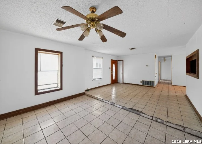 Photo of 2203 COLONY DR