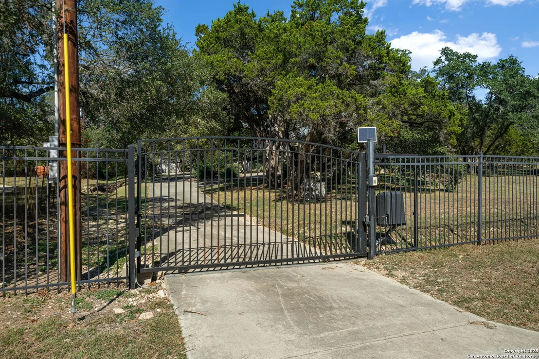Photo of 801 Gallagher Dr