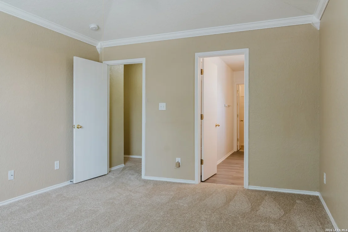 Photo of 2115 Hollow Circle