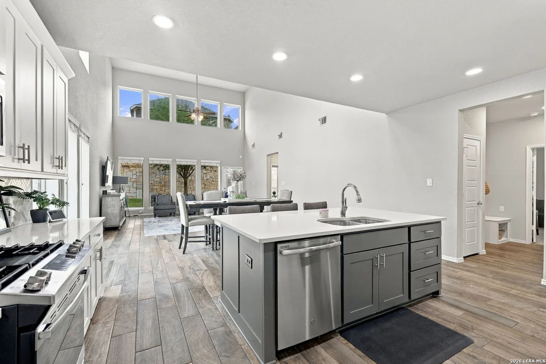 Photo of 2202 ELYSIAN TRL