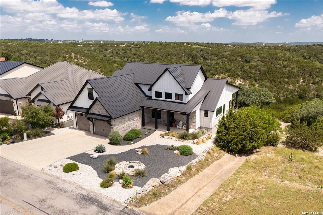 Photo of 540 HANNAH LN