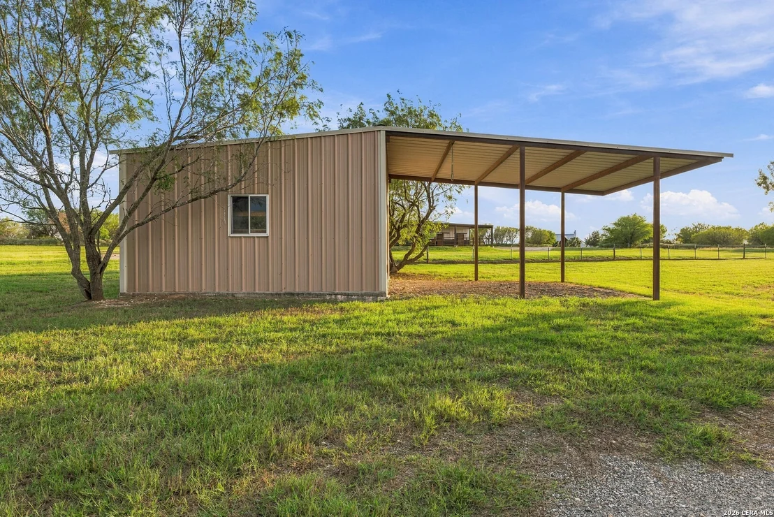 Photo of 1260 County Road 361