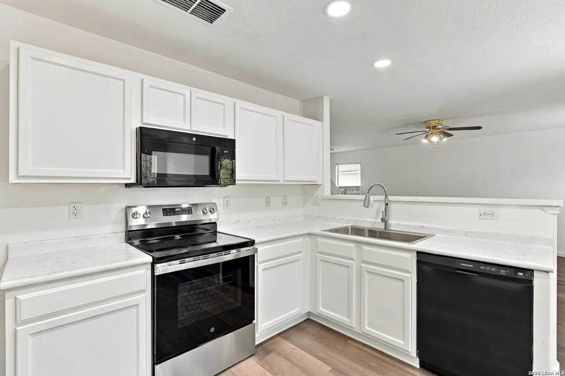 Photo of 8611 Brisa Royale
