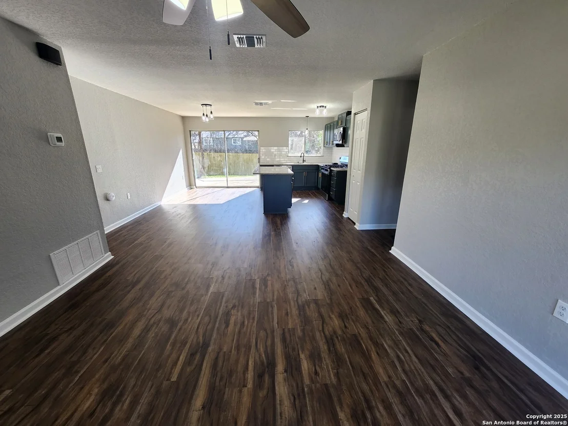 Photo of 5822 VALLEY FORGE AVE