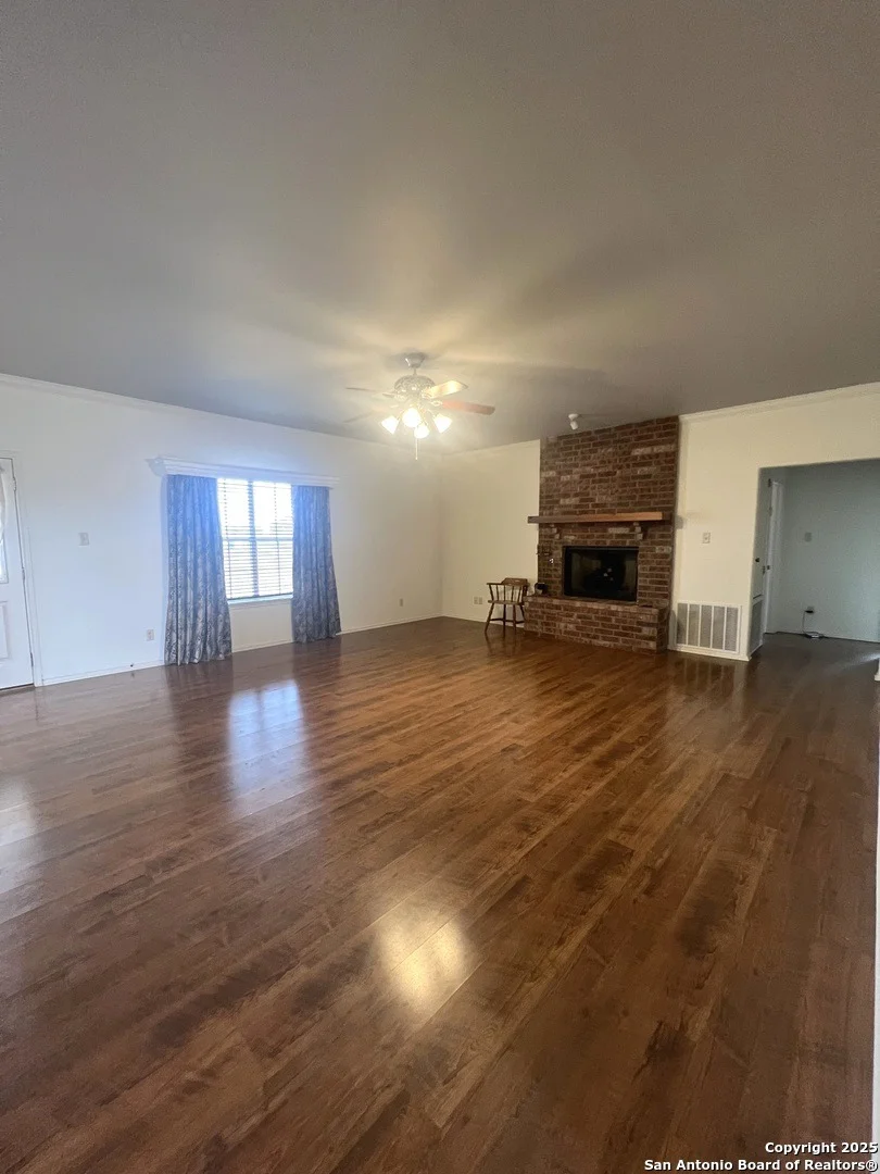 Photo of 677 DEER TRAIL DR