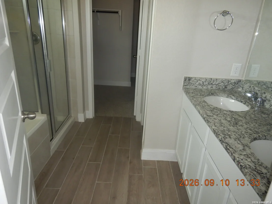 Photo of 818 Golden Shore
