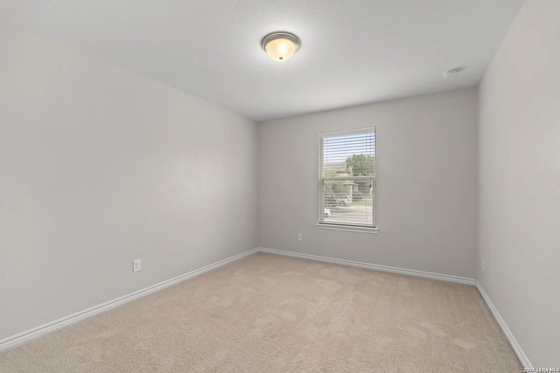 Photo of 1302 Hummingbird