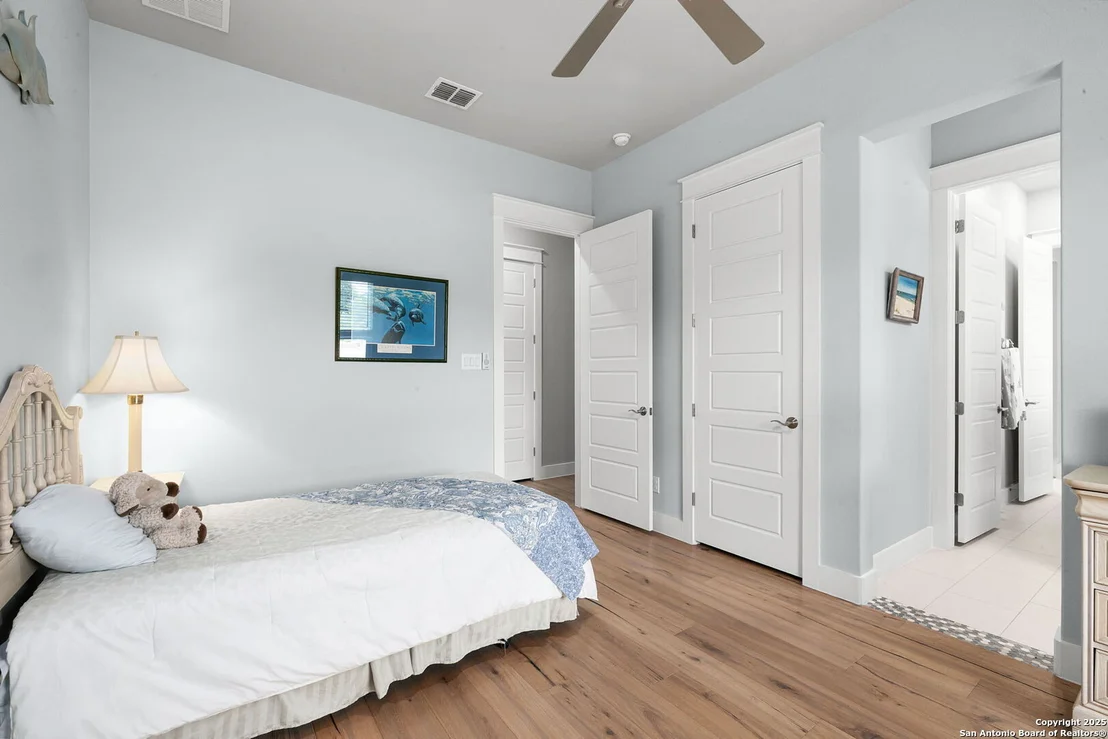 Photo of 2250 Meritage