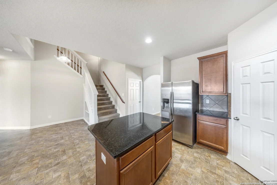 Photo of 9906 Sun Mill