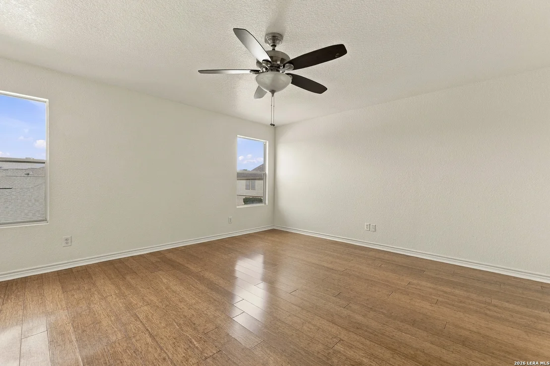 Photo of 233 JULIAN PT