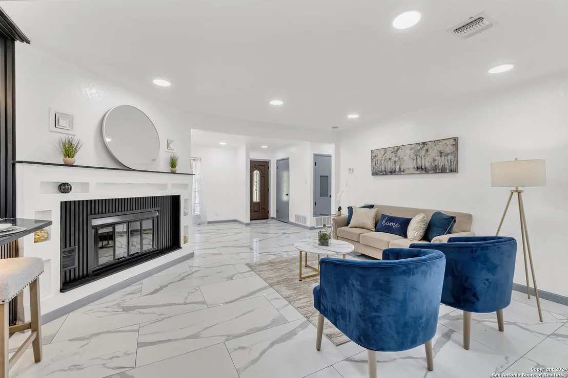 Photo of 5552 SLATTERY ST