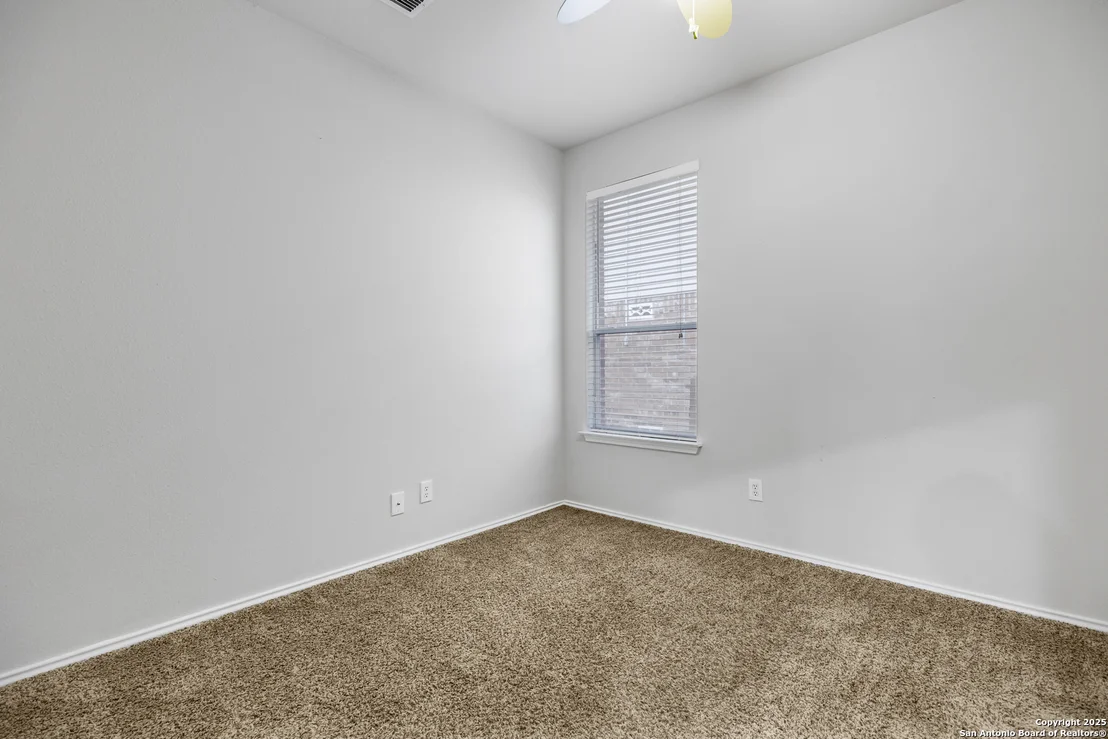Photo of 6106 BRISCOE LEAF