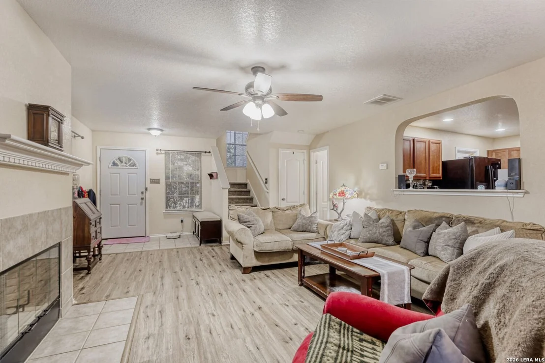 Photo of 11058 Barclay