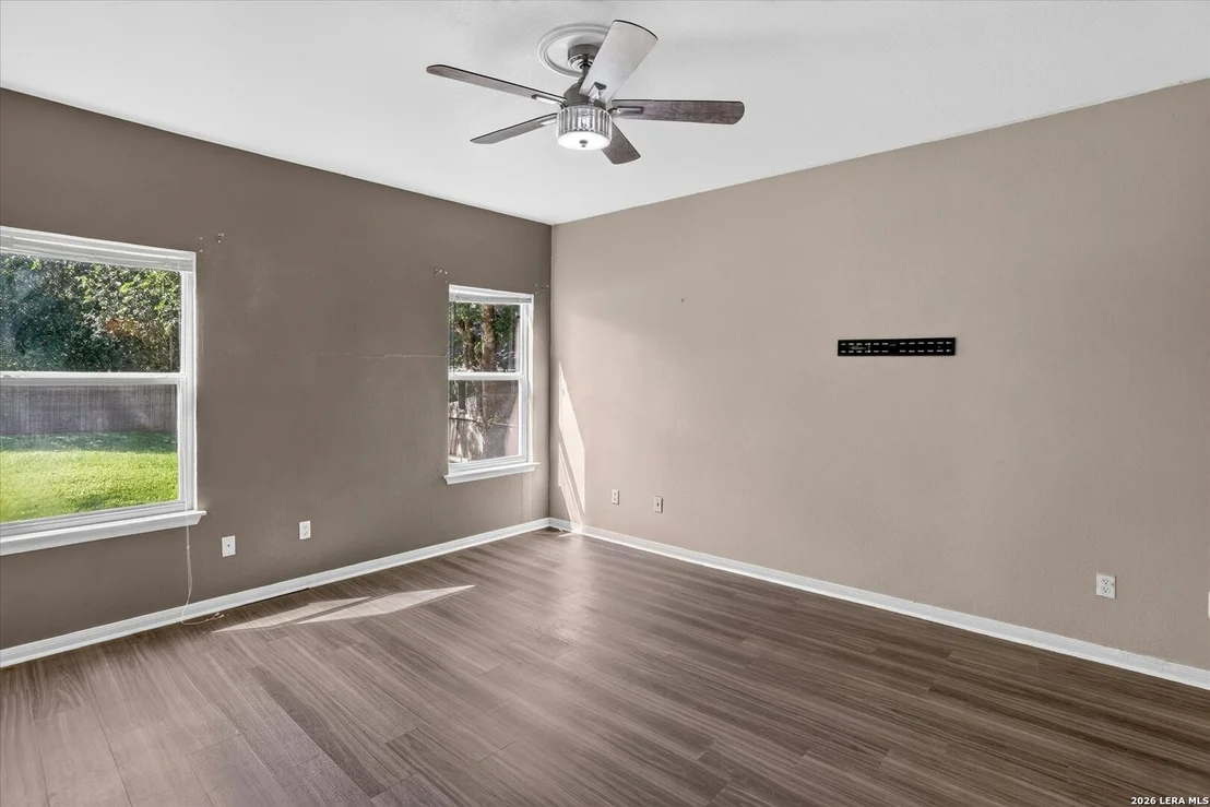 Photo of 5386 Chestnut View