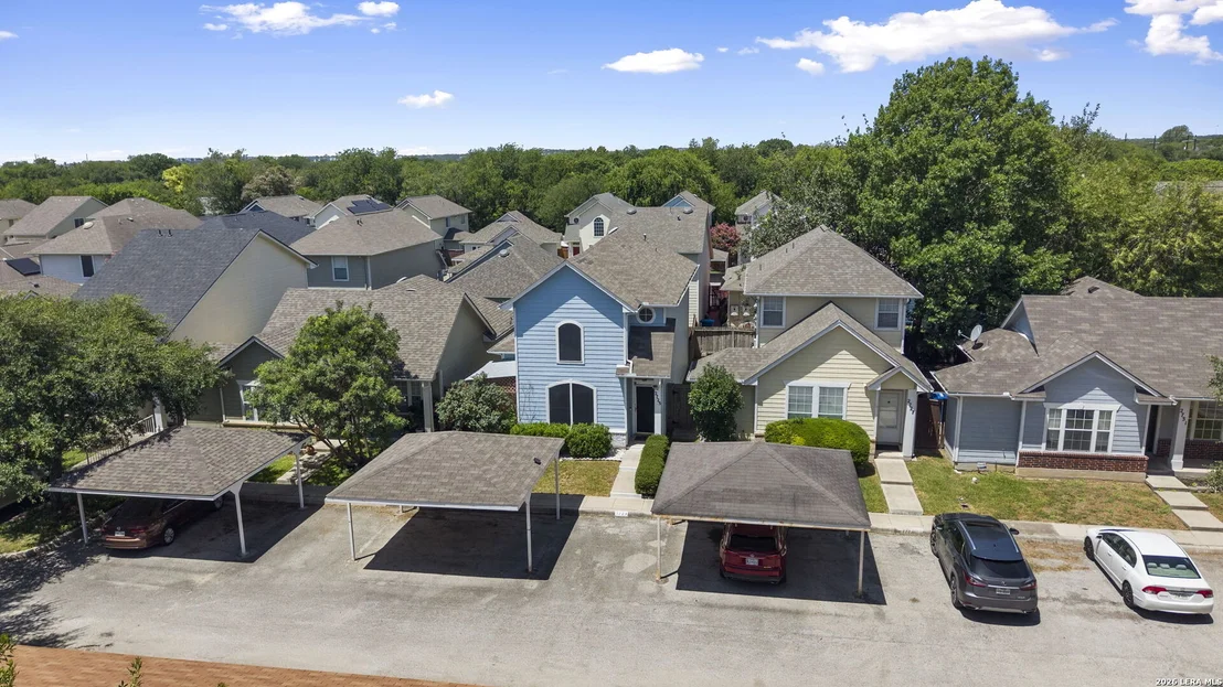 Photo of 2723 Crown Arbor Dr