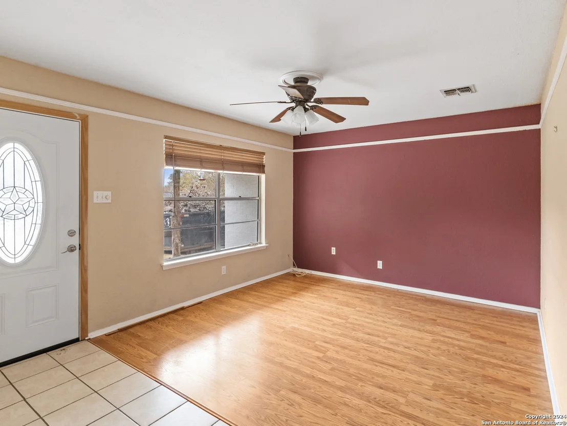 Photo of 404 WEDGEWOOD WAY