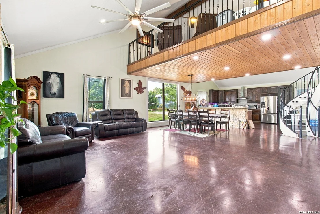 Photo of 15646 Bexar Bowling