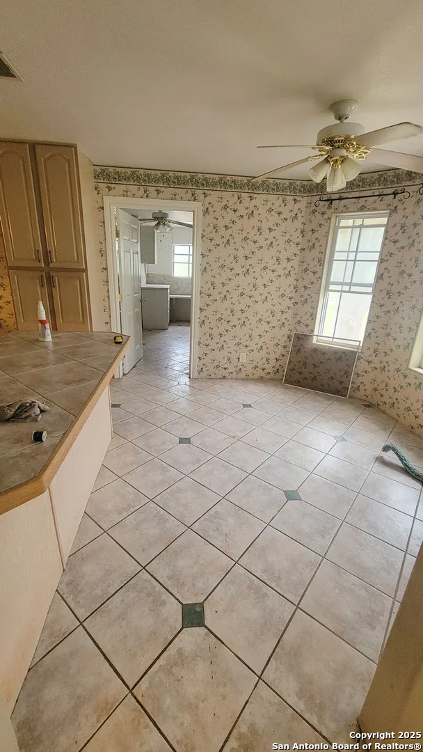 Photo of 7 Glen Cove Dr