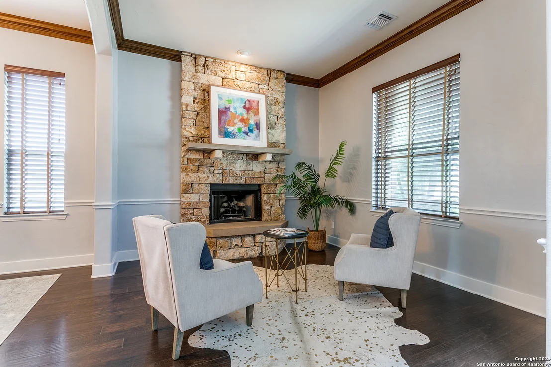 Photo of 8826 Falcon Place