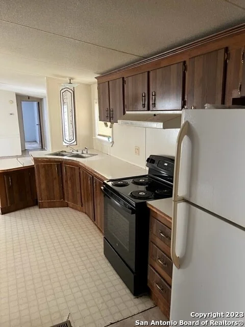 Photo of 1477 QUAIL HILL DR