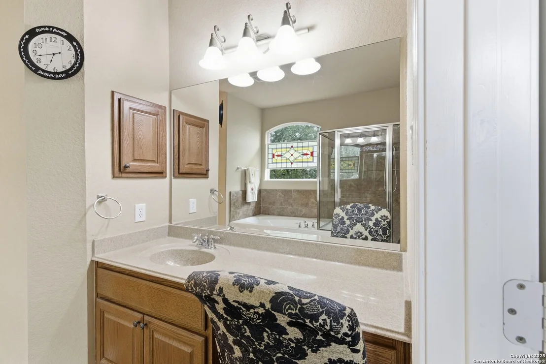 Photo of 2106 Laurel Pt