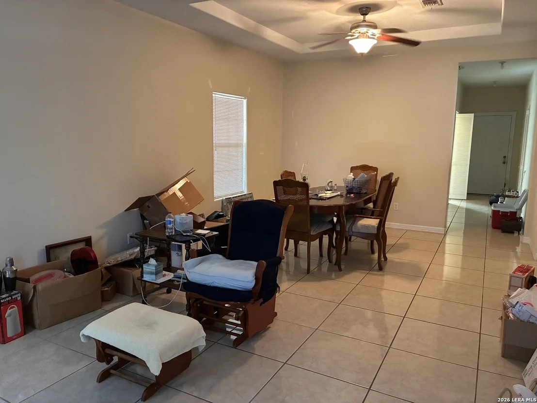 Photo of 1234 Zarate