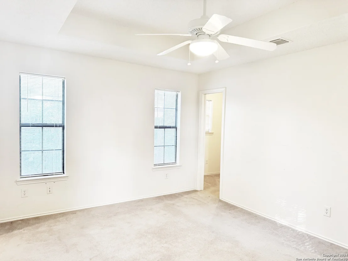 Photo of 223 BUNKER HL