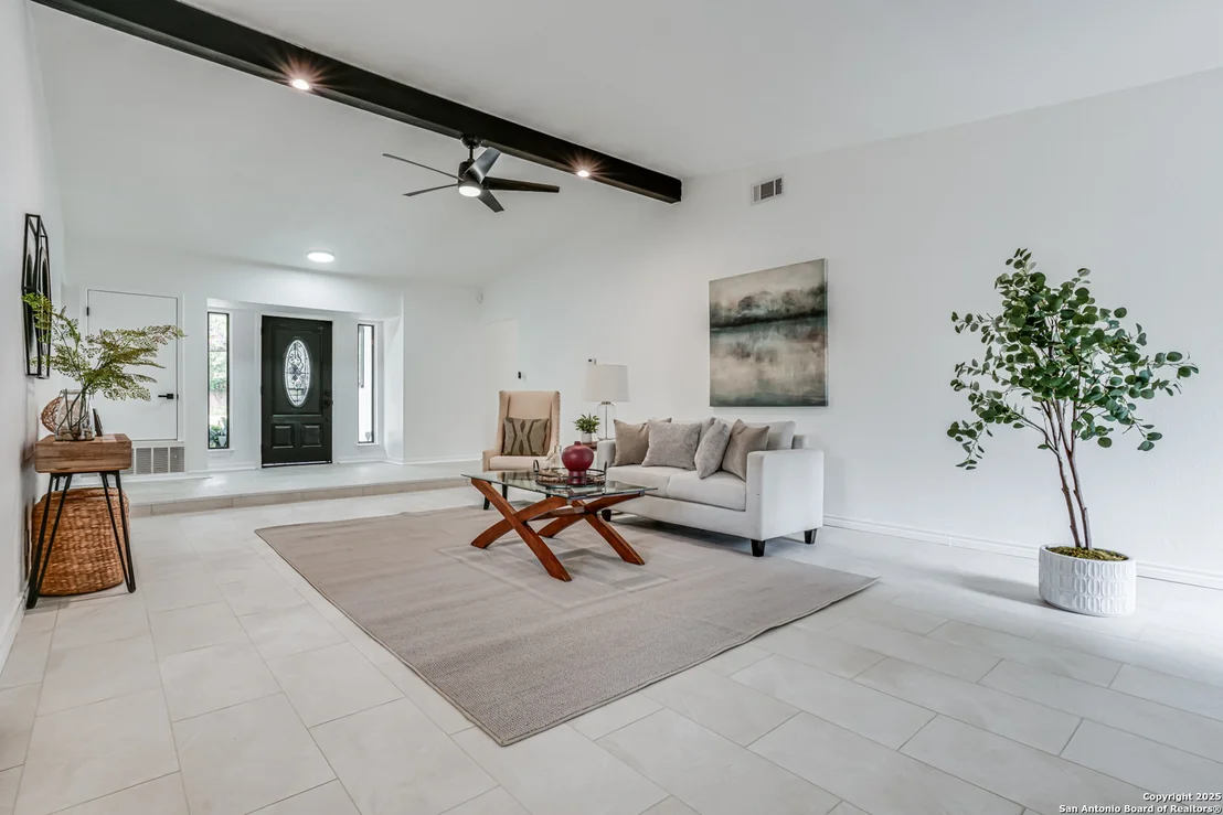 Photo of 14622 Bitternut Woods St