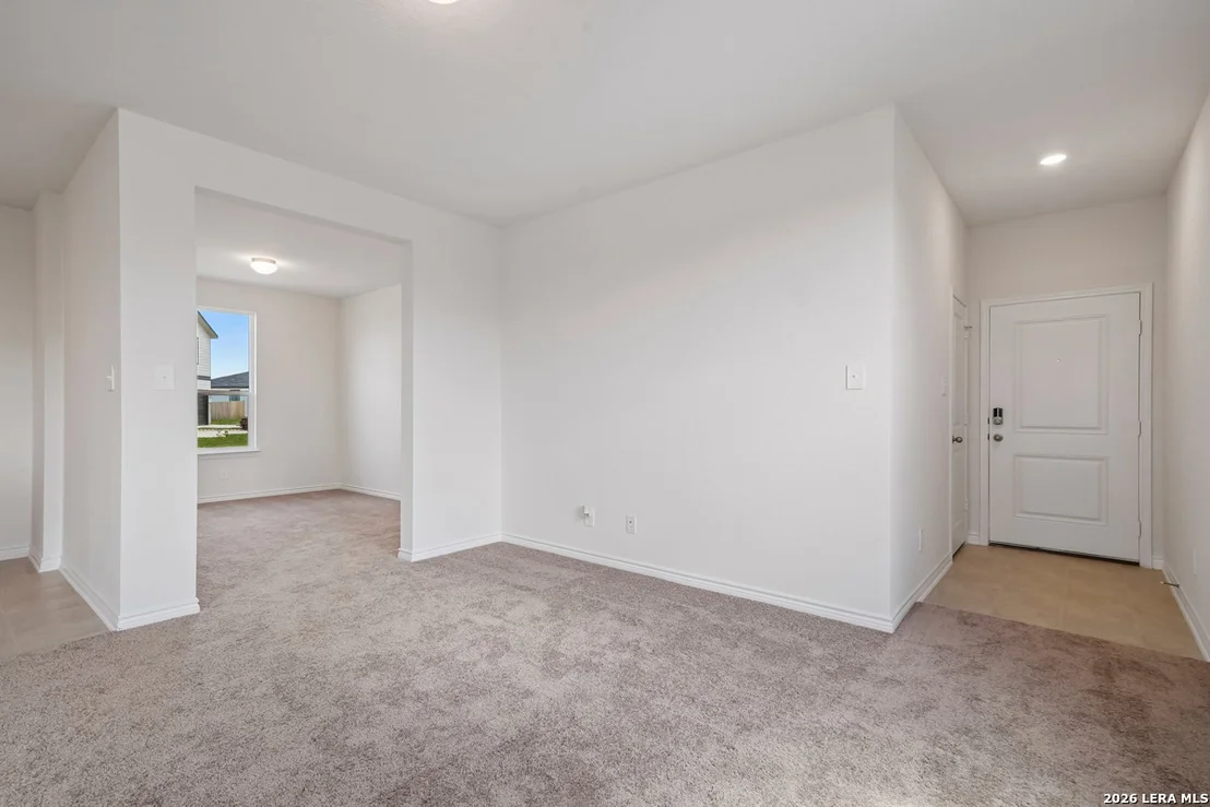 Photo of 10049 JAGGER AVENUE