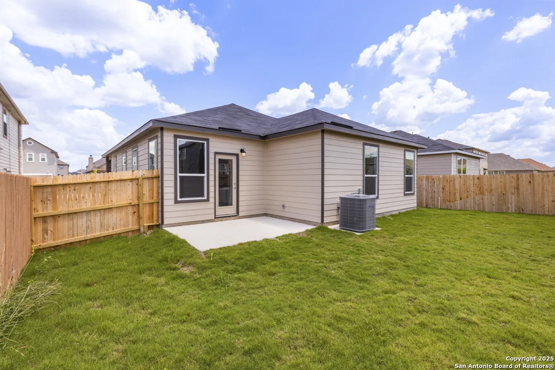 Photo of 405 Panther Way