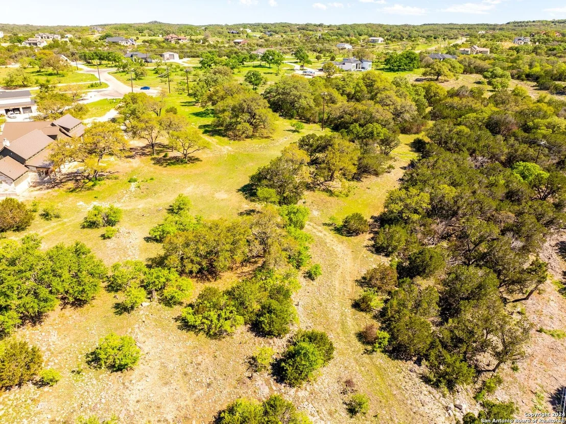 Photo of 98 SABINAS RIDGE RD